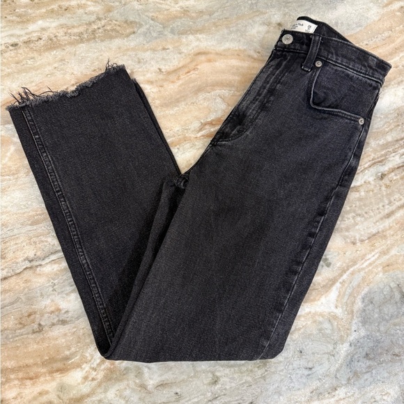 Women’s ABERCROMBIE & FITCH The Ankle Straight Ultra High Rise black jeans-Sz 2R - Picture 8 of 11